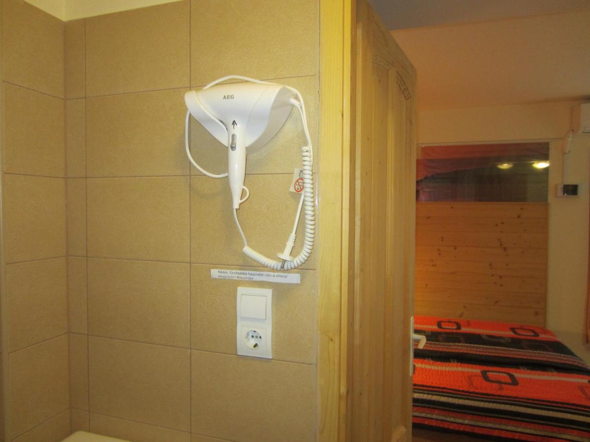 Elso Fecske Apartmanok Сиофок Екстериор снимка