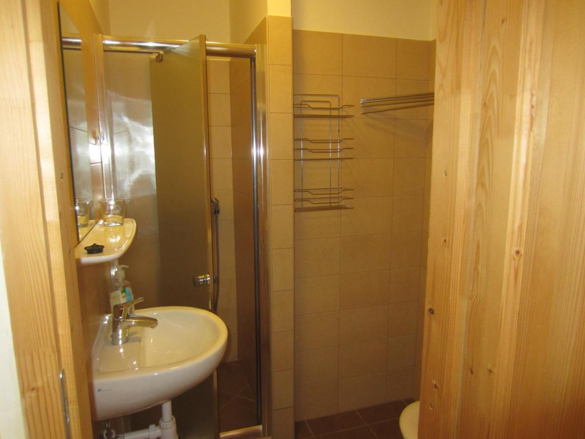Elso Fecske Apartmanok Сиофок Екстериор снимка