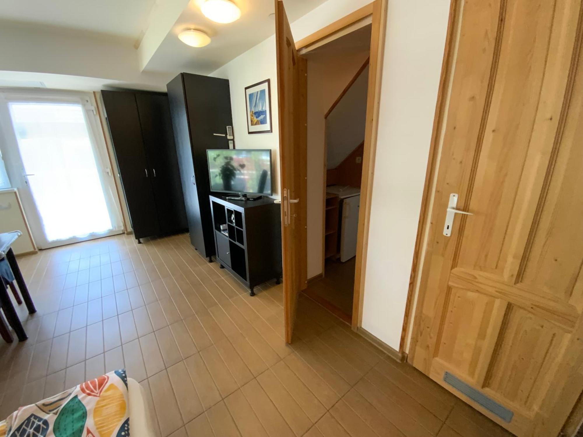 Elso Fecske Apartmanok Сиофок Екстериор снимка